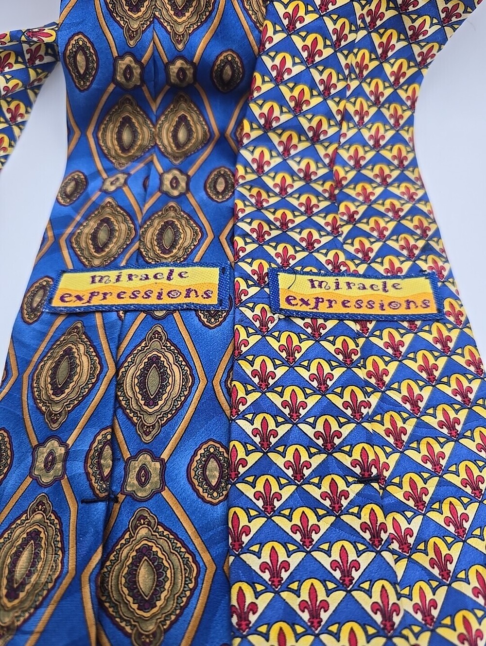 Vintage EUC Miracle Expressions Geometric 100% Silk Tie Men’s Necktie Blue Yello